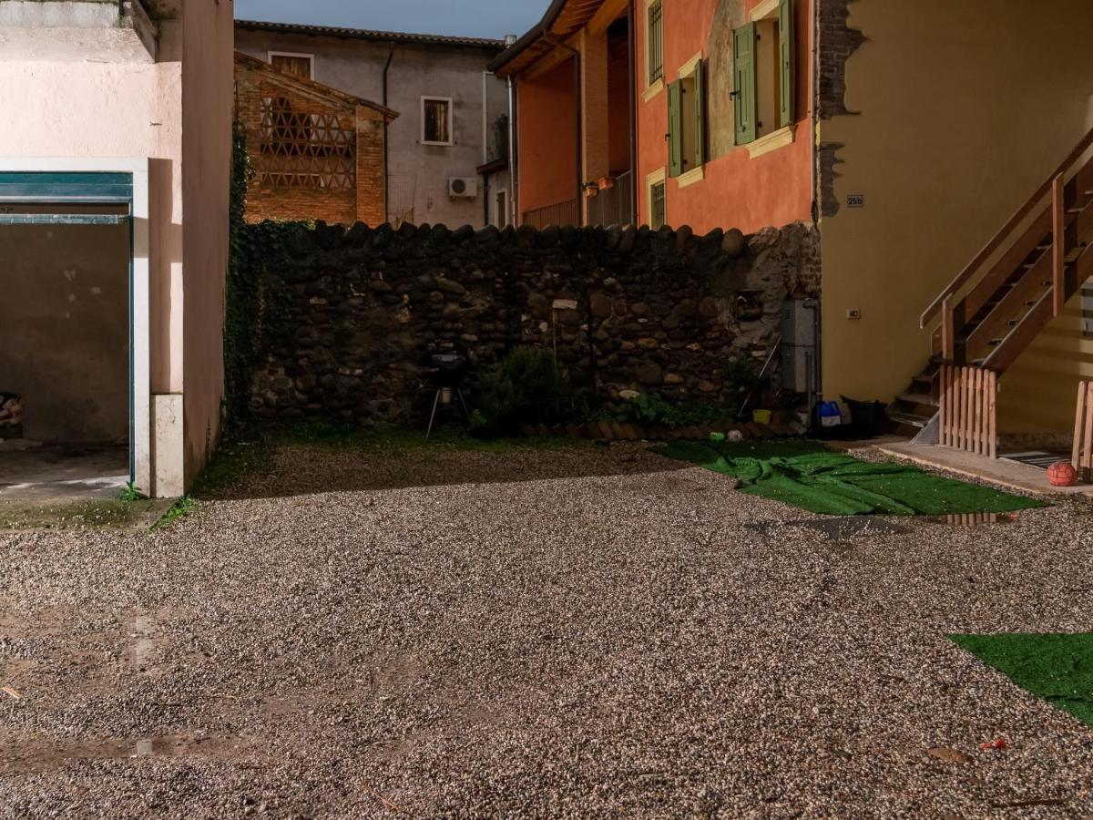 Camera Rustica In Valpolicella Con Parcheggio Pescantina Kültér fotó